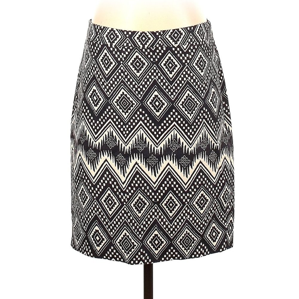 J crew ikat tribal print pencil skirt - like new ✨